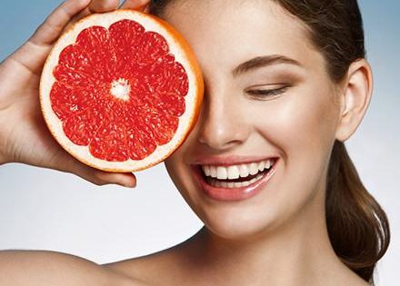 Grapefruit and Other Kitchen Basics Can Give You Beautiful Skin