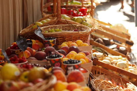 Gift fruit baskets